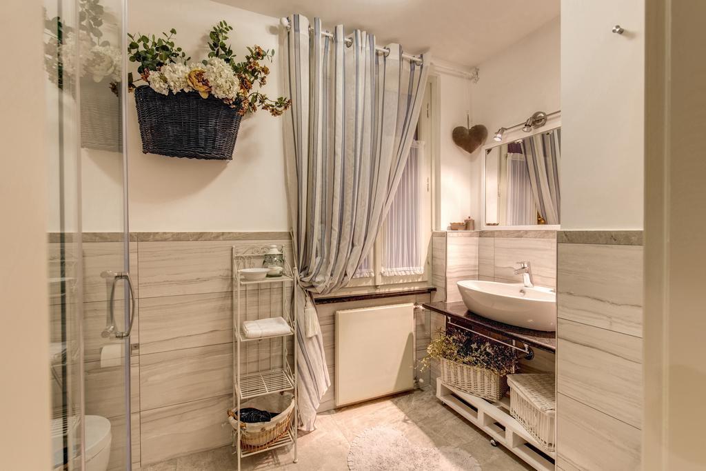 Trevi Miracle Suite Řím Pokoj fotografie
